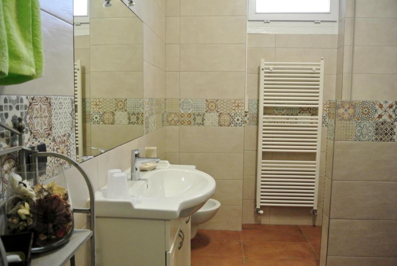 B&B Lori Côme Extérieur photo